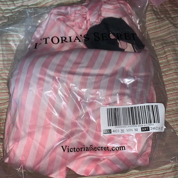 Victoria's Secret Shoes - VS slippers